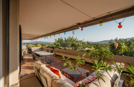 Terrassenwohnung in Oetwil an der Limmat