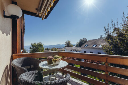 Maisonette-Wohnung in Bergdietikon